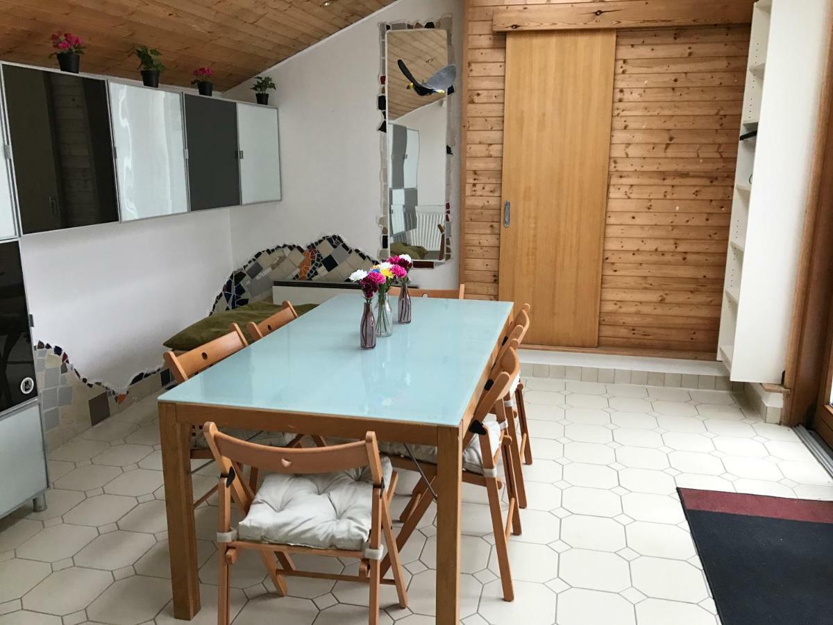 House at Lake Alte Donau in Wenen Buitenkant foto